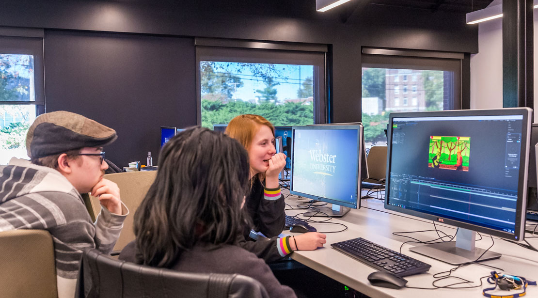 students in media lab in Sverdrup building